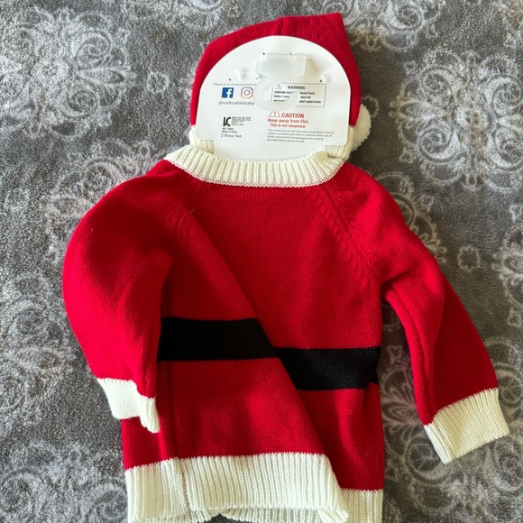 6-12 months Christmas Santa Sweater and Hat NWT - Picture 3 of 3